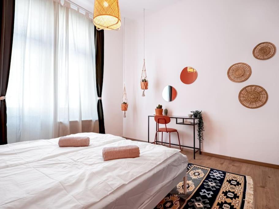 Mexicopo Apartment With Garage Boedapest Buitenkant foto