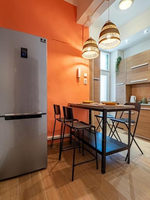 Mexicopo Apartment With Garage Boedapest Buitenkant foto